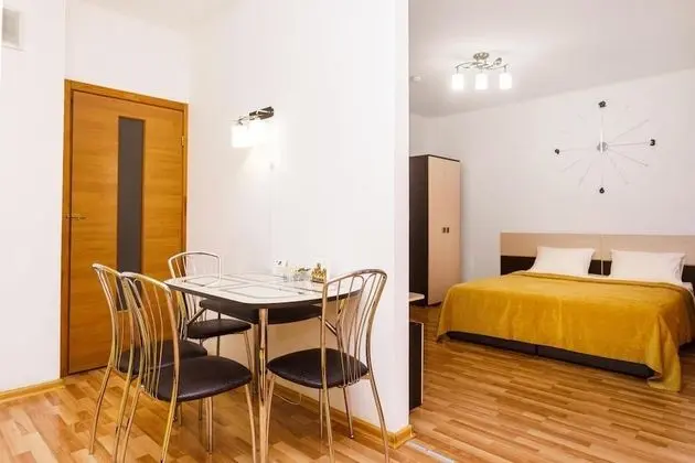 Apart Daire, 1 Yatak Odası (Sheynkmana, 90-60)