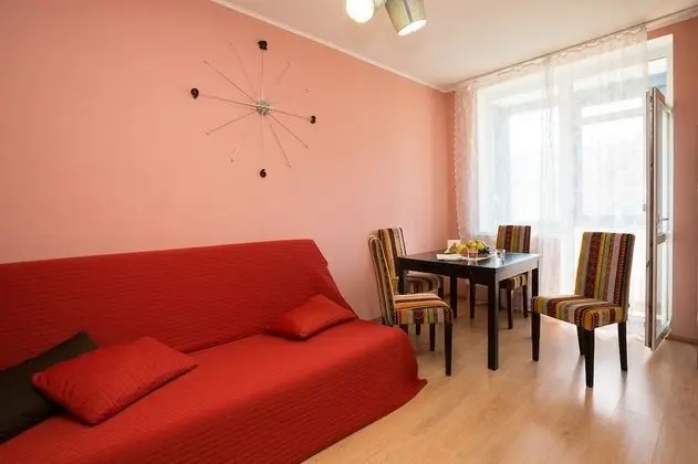 Apart Daire, 2 Yatak Odası (Moskovskaya, 77-206)