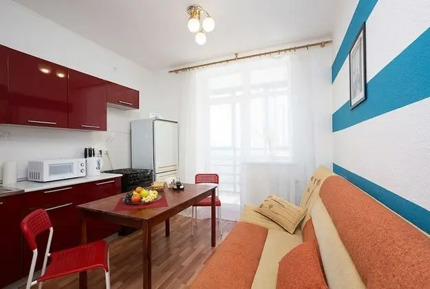 Apart Daire, 2 Yatak Odası (Soyuznaya, 27-22)