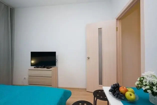 Apart Daire, 3 Yatak Odası (Moskovskaya str., 198- 92)