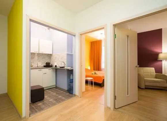 Apart Daire, 3 Yatak Odası (Moskovskaya str., 198- 92)