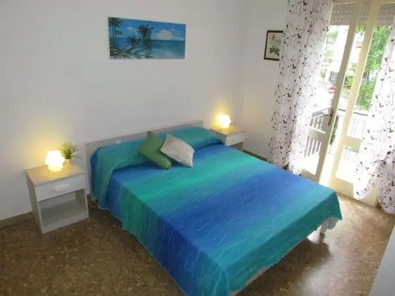 Apart Daire, 2 Yatak Odası, Sigara İçilebilir