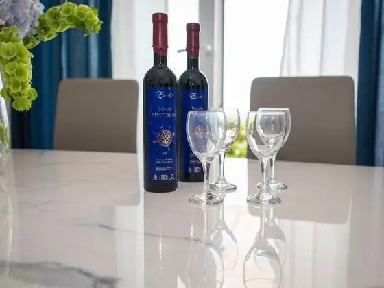 Apart Daire (Two-Bedroom Apartment with Terrace an)