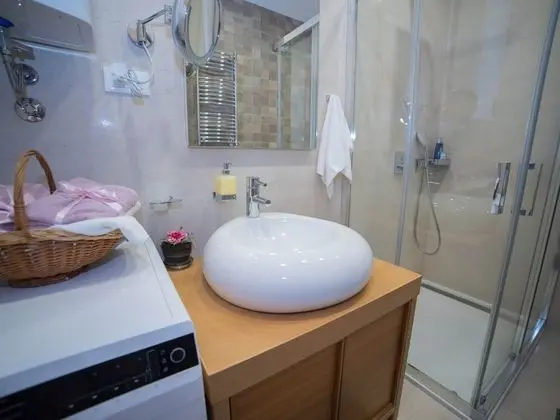 Apart Daire (Two-Bedroom Apartment with Terrace an)