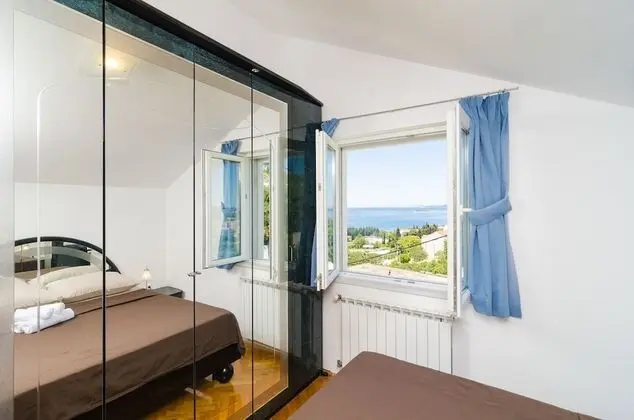 Apart Daire (Two Bedroom Apartment with Balcony)