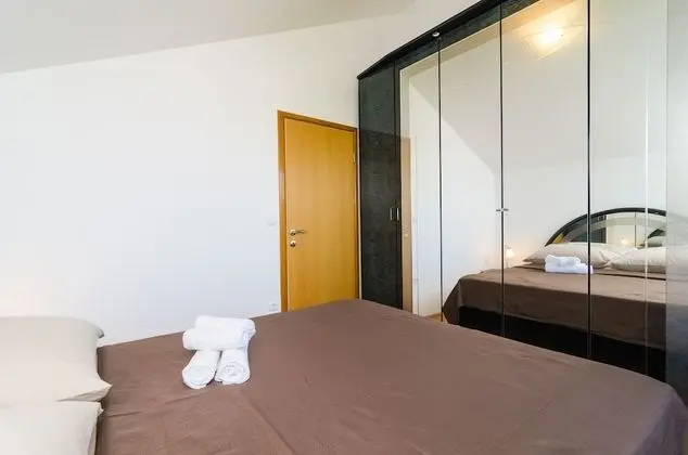 Apart Daire (Two Bedroom Apartment with Balcony)