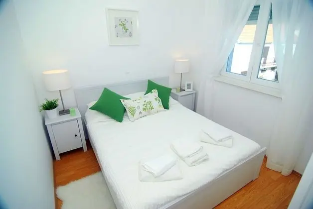 Apart Daire, Deniz Manzaralı