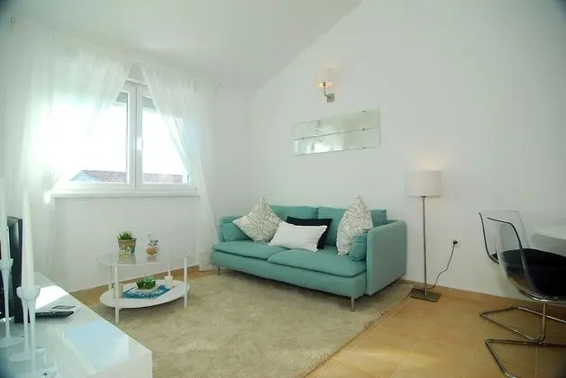 Apart Daire, Deniz Manzaralı