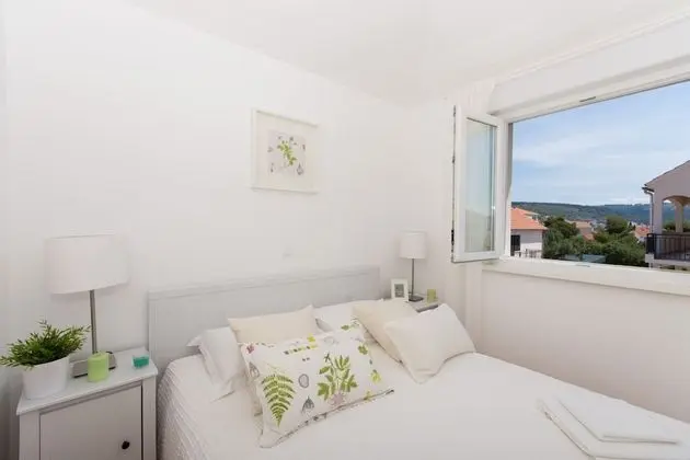 Apart Daire, Deniz Manzaralı