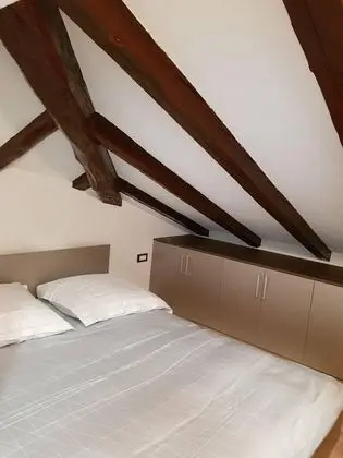 Apart Daire, 1 Büyük (Queen) Boy Yatak