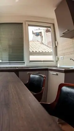 Apart Daire, 1 Büyük (Queen) Boy Yatak