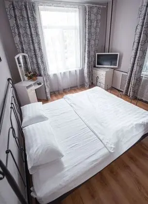 Standard Tek Büyük Yataklı Oda