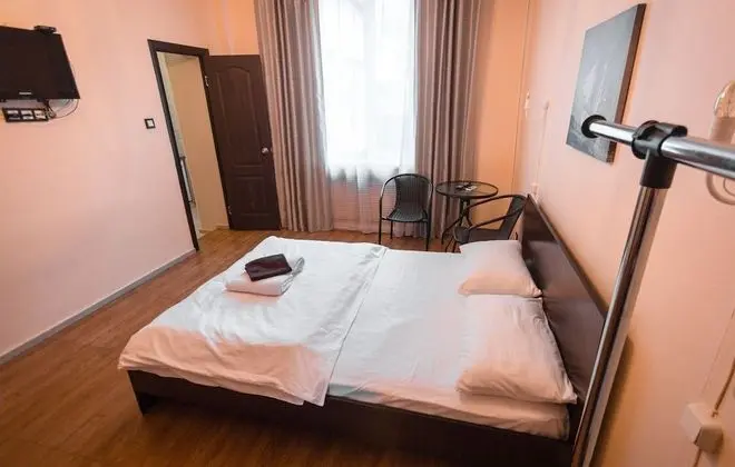 Standard Tek Büyük Yataklı Oda