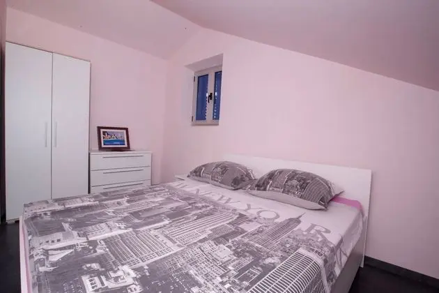 Apart Daire, 2 Yatak Odası (Four Tower)