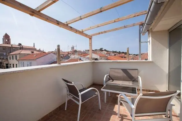 Apart Daire, 2 Yatak Odası (Four Tower)