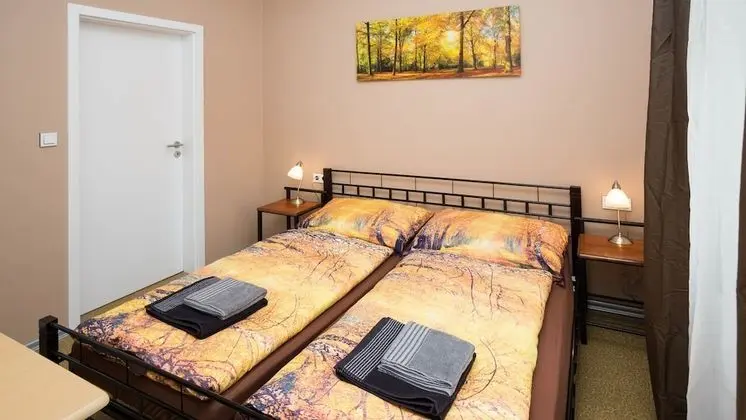 Classic Tek Büyük Yataklı Oda