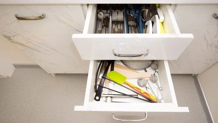 Classic Tek Büyük Yataklı Oda