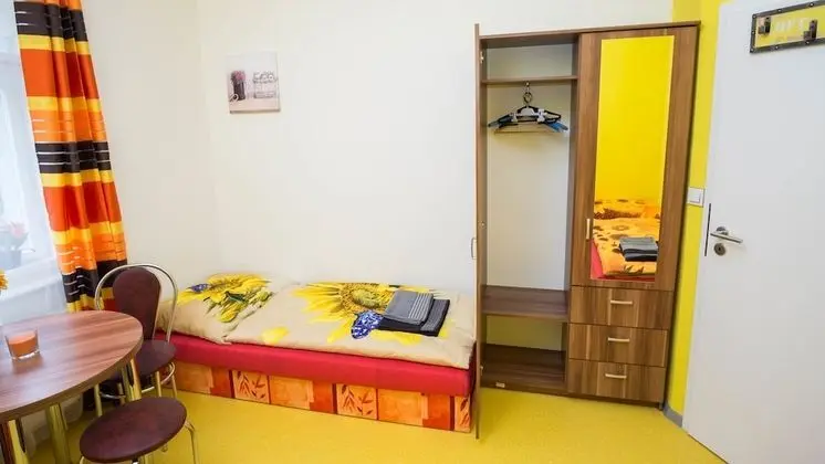 Classic Üç Kişilik Oda