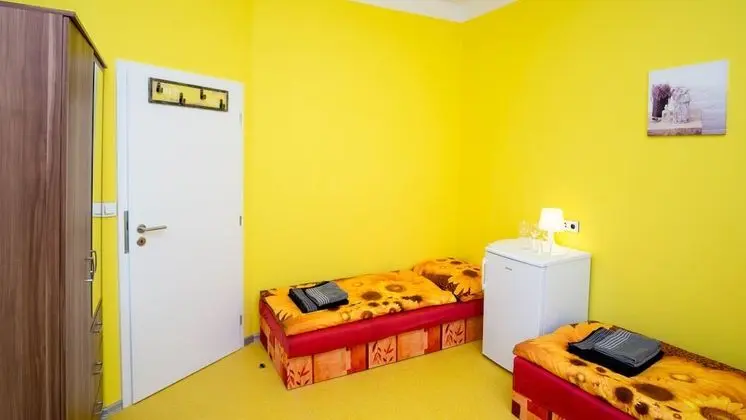 Classic Üç Kişilik Oda