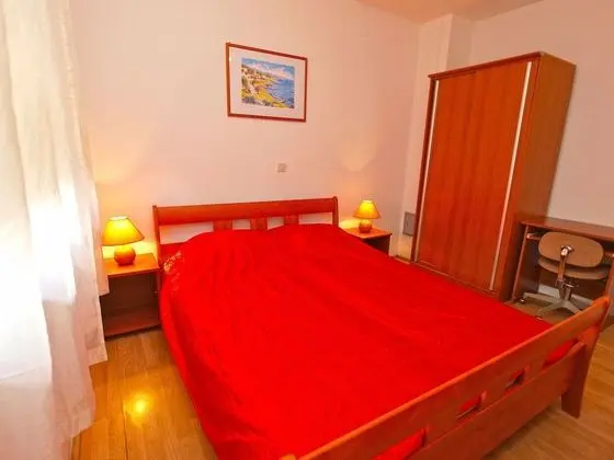 Apart Daire, 2 Yatak Odası (749/1748)