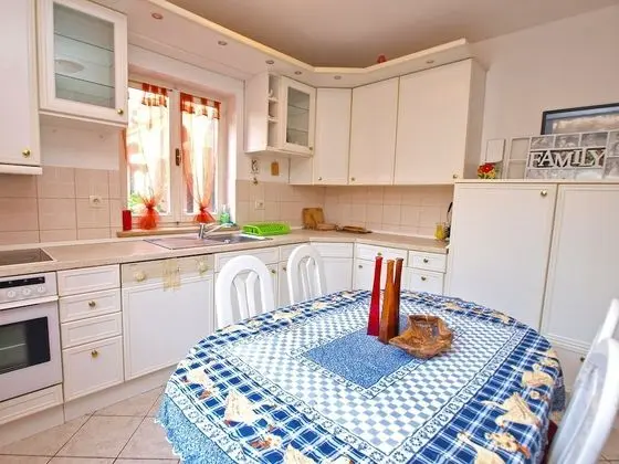 Apart Daire, 2 Yatak Odası (749/1748)