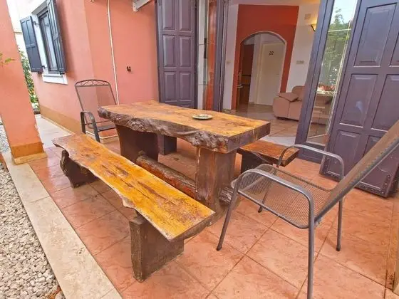 Apart Daire, 2 Yatak Odası (749/1748)