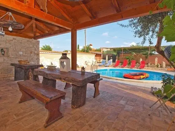 Apart Daire, 2 Yatak Odası (749/1748)