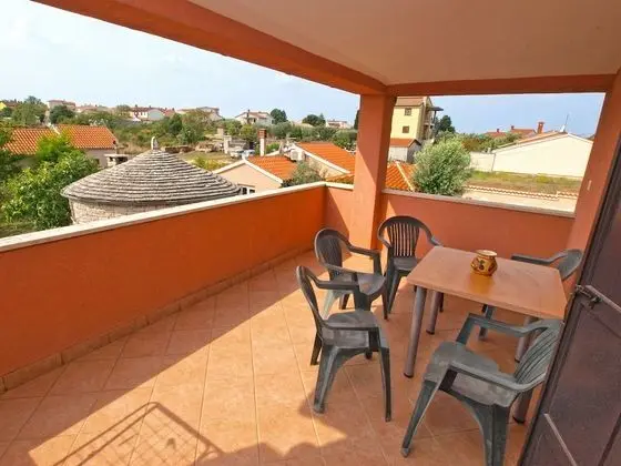 Apart Daire, 2 Yatak Odası (749/1750)