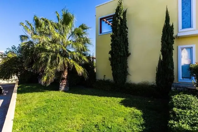 Deluxe Apart Daire, 2 Yatak Odası, Havuz Manzaralı