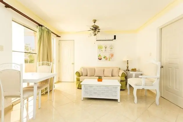 One Bedroom Apartment