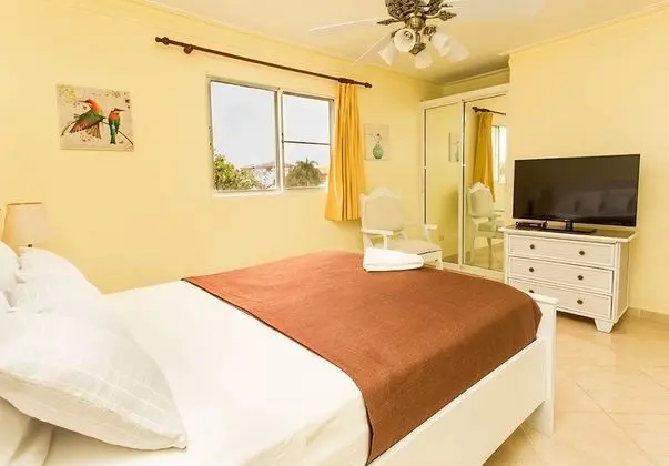 One Bedroom Apartment