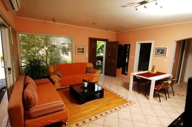 Apart Daire (Duplex Two-Bedroom Apartment)
