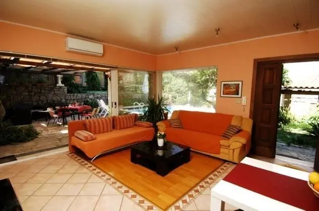 Apart Daire (Duplex Two-Bedroom Apartment)