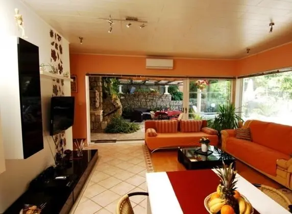 Apart Daire (Duplex Two-Bedroom Apartment)