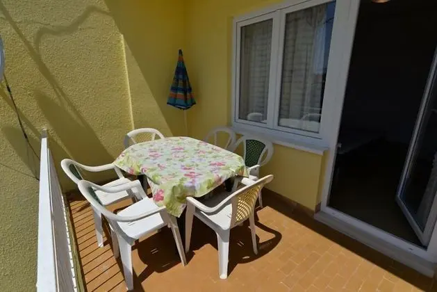 Apart Daire, 3 Yatak Odası (671/1595)