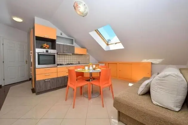 Design Apart Daire, 1 Yatak Odası, Balkon, Avlu Manzaralı