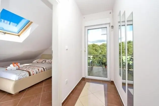 Design Apart Daire, 1 Yatak Odası, Balkon, Avlu Manzaralı
