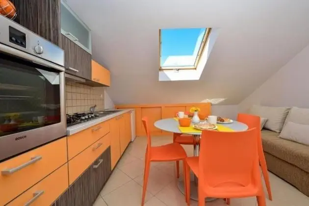 Design Apart Daire, 1 Yatak Odası, Balkon, Avlu Manzaralı