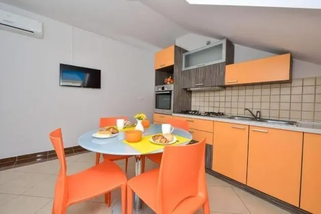 Design Apart Daire, 1 Yatak Odası, Balkon, Avlu Manzaralı
