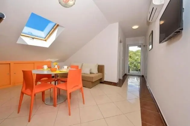Design Apart Daire, 1 Yatak Odası, Balkon, Avlu Manzaralı
