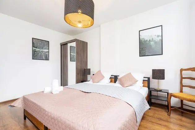 Apart Daire, 2 Yatak Odası, Balkon, Dağ Manzaralı