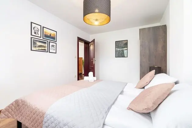 Apart Daire, 2 Yatak Odası, Balkon, Dağ Manzaralı