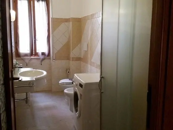 Apart Daire, 4 Yatak Odası, Mikrodalga