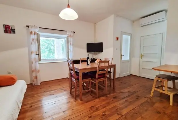 Apart Daire, 2 Yatak Odası, Balkon