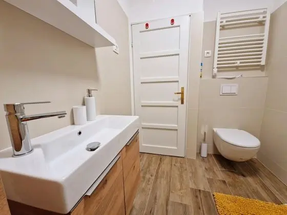 Apart Daire, 2 Yatak Odası, Balkon