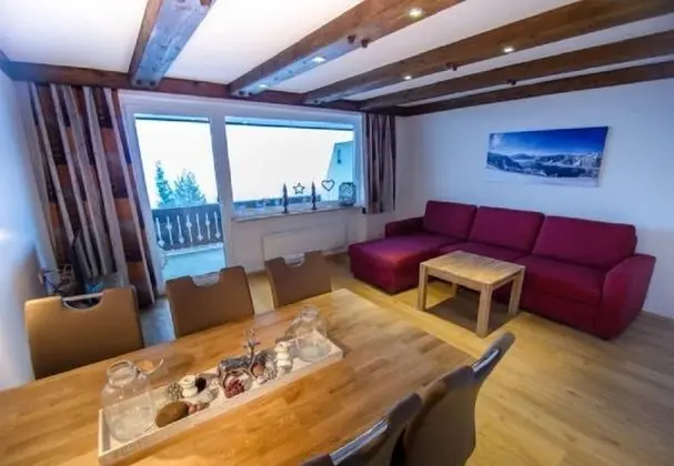 Apart Daire, Dağ Manzaralı