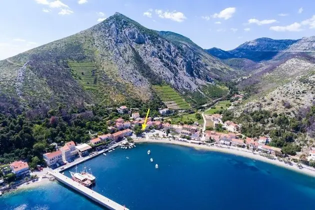 Stüdyo (Studio Apartment with Terrace and Par)