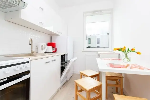 Apart Daire, 1 Yatak Odası, Balkon, Bahçe Manzaralı