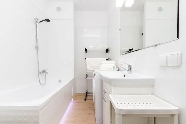 Apart Daire, 1 Yatak Odası, Balkon, Bahçe Manzaralı