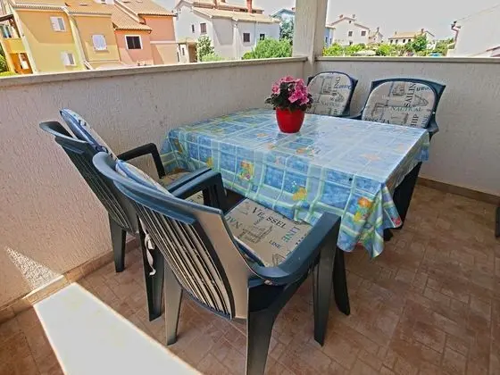 Apart Daire, 2 Yatak Odası (116/9643)